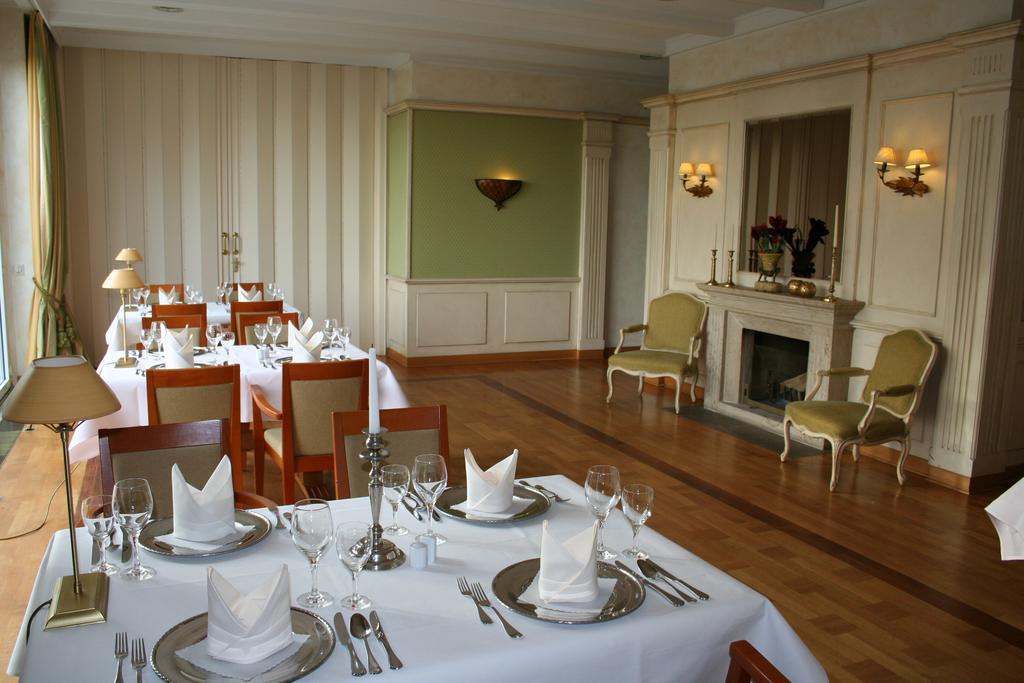 Akzent Hotel Hoxberg Беккум Екстер'єр фото
